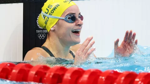 Kaylee McKeown impuso récord olímpico