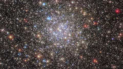 Astrónomos detectan señal de radio de una galaxia lejana