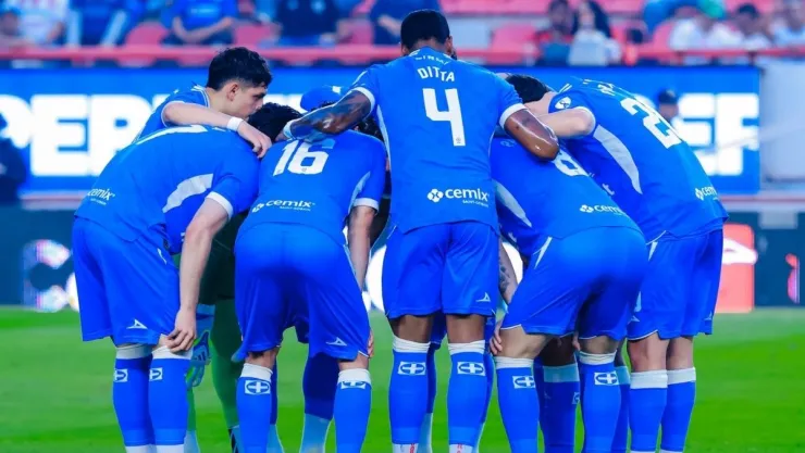 xi-lujo-cruz-azul-llegada-alan-mozo.jpg