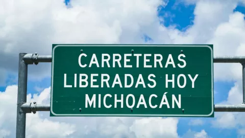 ¡Al fin! YA HAY PASO en estas 5 carreteras de Michoacán por la mañana de hoy jueves 27 de noviembre.jpg