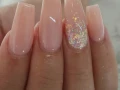 Uñas rosa nude