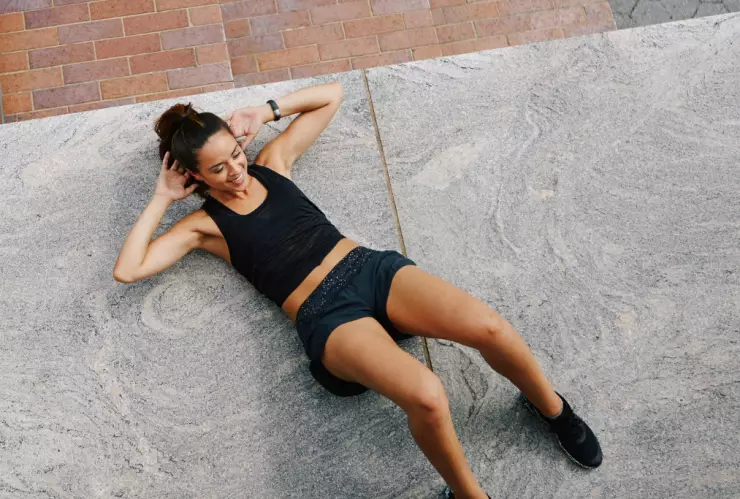 Estas son la cantidad de abdominales que debes hacer si quieres perder peso.jpeg