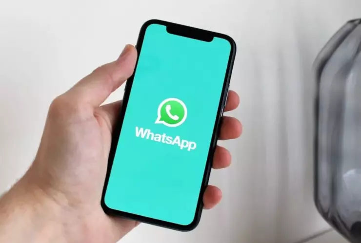 WhatsApp permitirá compartir estados en Instagram y Facebook al mismo tiempo