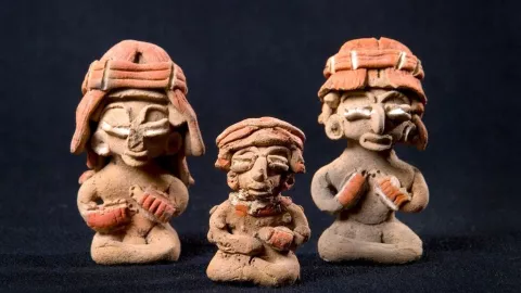 Figurillas halladas en San Juan del Río.jpg