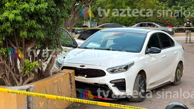 Intentan despojar auto y balean a conductor en Mazatlán..jpg