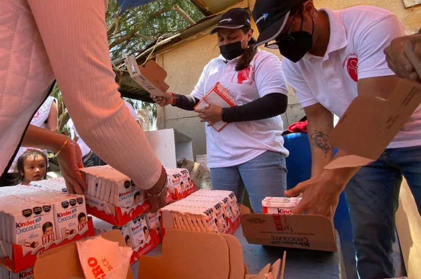 Visitamos a los niños de las ladrilleras de Chalco, Edomex y les llevamos un dulce regalo. ¡Revive los mejores momentos!