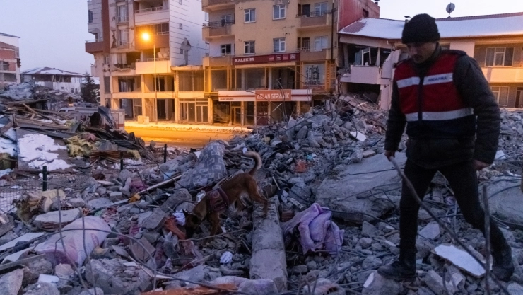 Rescates milagrosos en Turquia y Siria