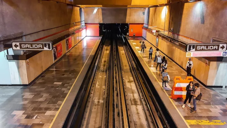 Horarios Metro CDMX jueves y viernes santo.jpg