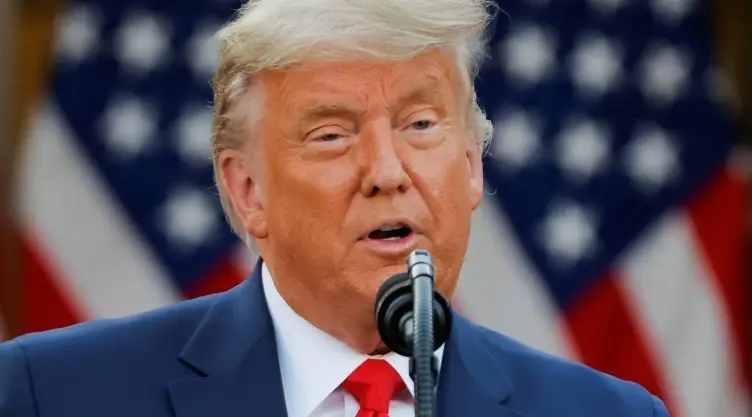 donald trump anuncio vacuna