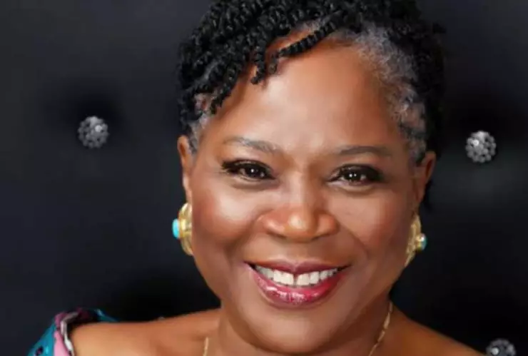 Onyeka Onwenu fallece en escenario
