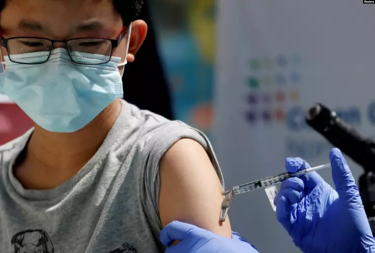 Vacunación COVID-19 para adolescentes