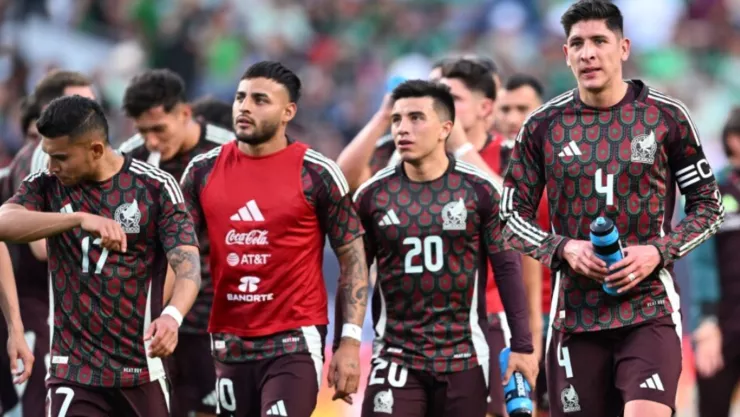 Alineación México vs Ecuador