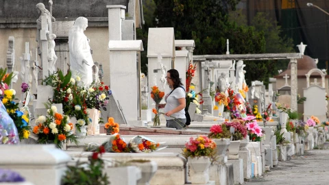 Panteones de CDMX abrirán en Día de Muertos, menos en Xochimilco