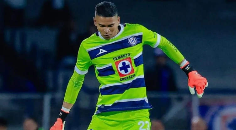 Kevin Mier fue lesionado por Carrasquilla