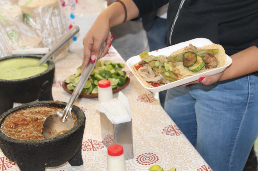 Ricos y deliciosos platillos tuvimos en el centro de acopio