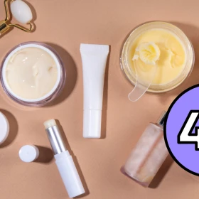 Esta es la rutina de skincare para mujeres de 40 años que deben hacer para disminuir la apariencia de las arrugas por la noche.png