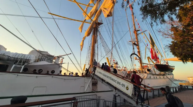 Buque “Cuauhtémoc” zarpa otra vez desde Nueva York con cadetes mexicanos rumbo a México