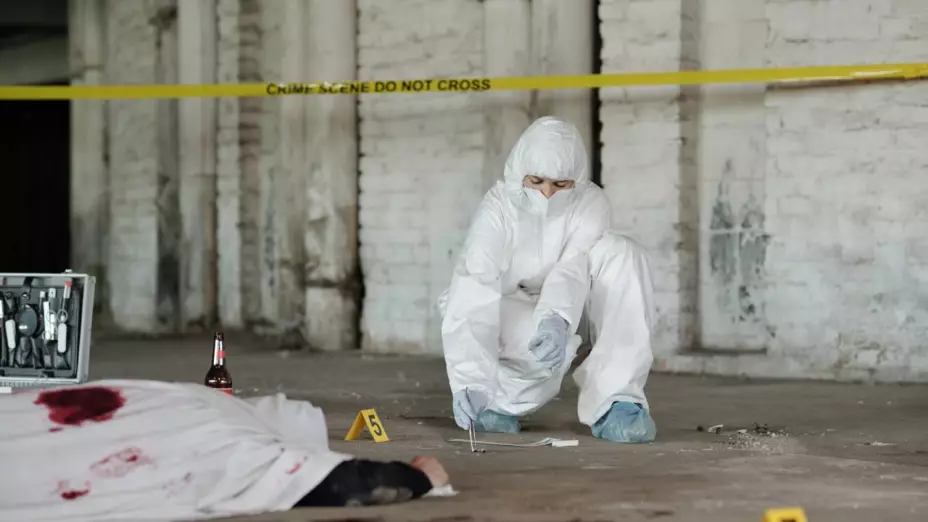 Asesinato cadáver.jpg