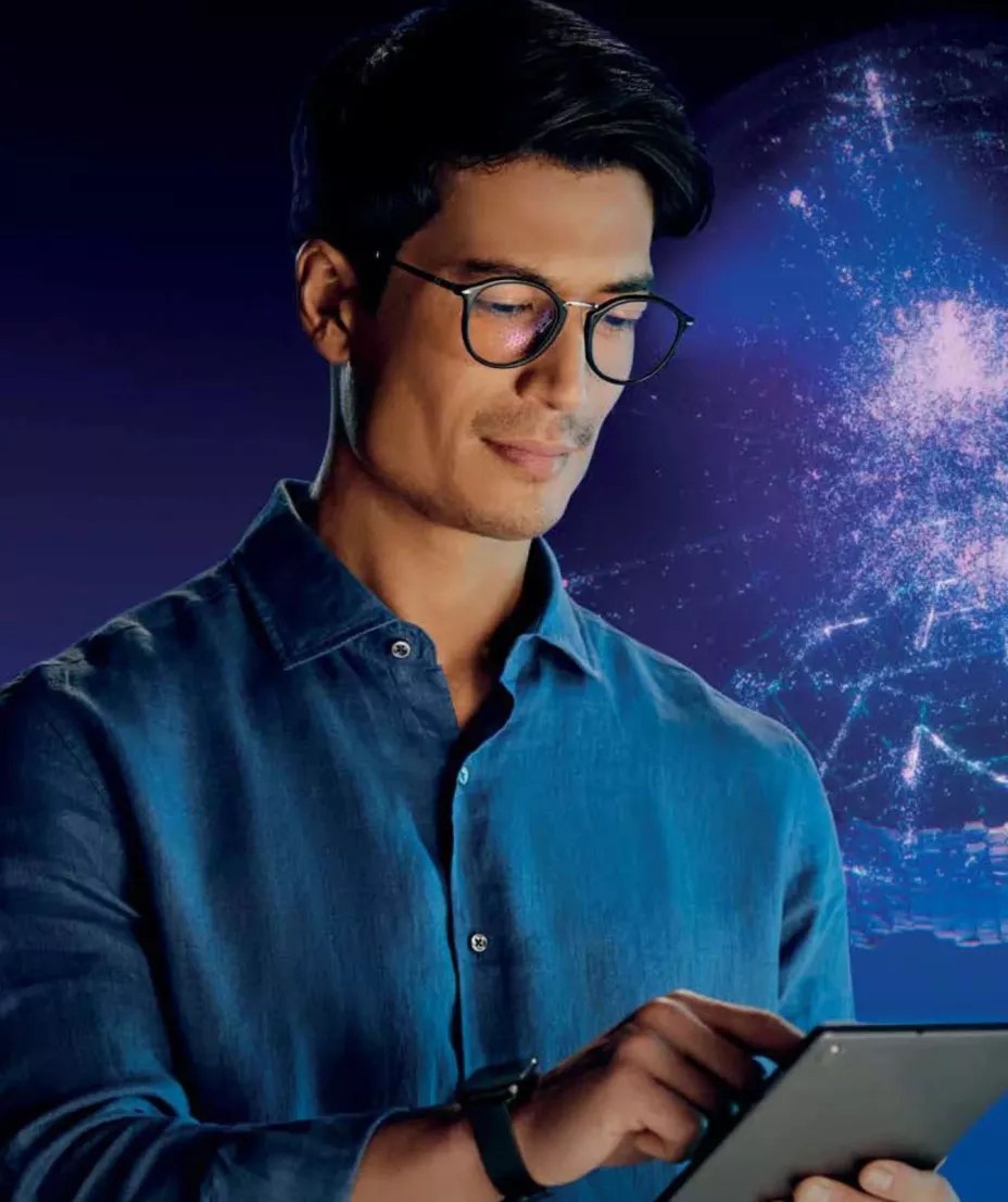 VXXR_Stephen vertical.jpg