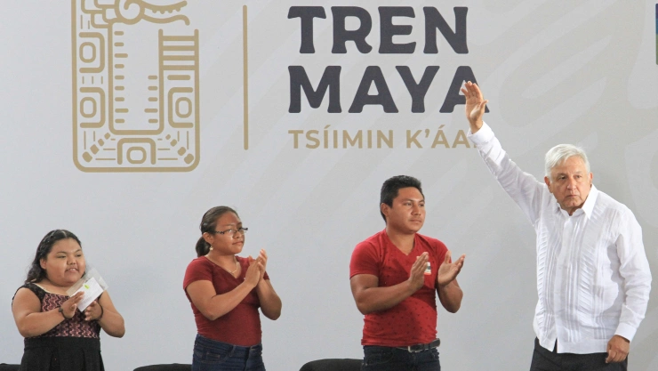 AMLO