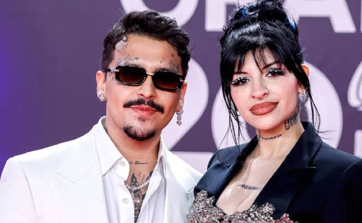 Christian Nodal dedica romántico mensaje a Cazzu en redes sociales con una foto