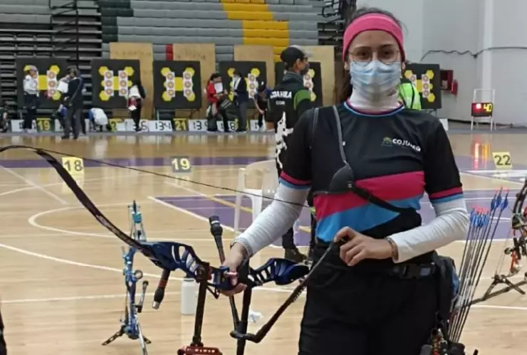Laura Vázquez Saucedo entre los mejores arqueros de México