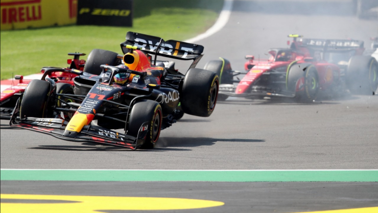 Checo Pérez eliminado del GP de México