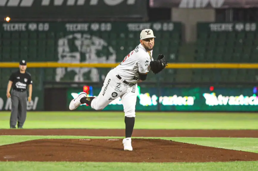 El Águila de Veracruz vs Leones de Yucatán beisbol