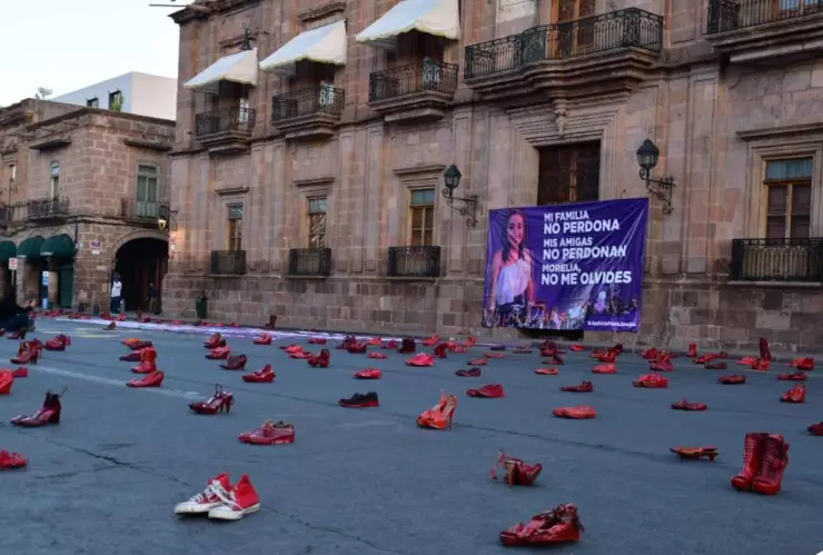 jessica gonzalez zapatos.jpg