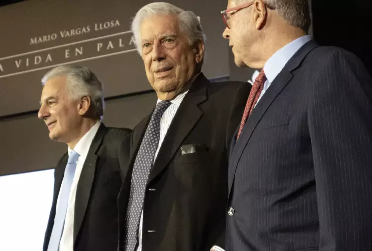 vargas-llosa-una-vida-en-palabras