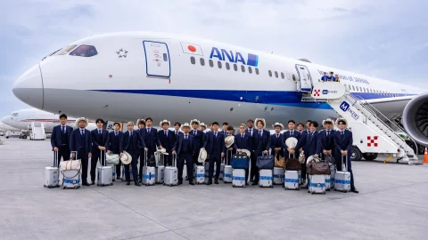 Japón recibió sombreros regios en su llegada a Monterrey