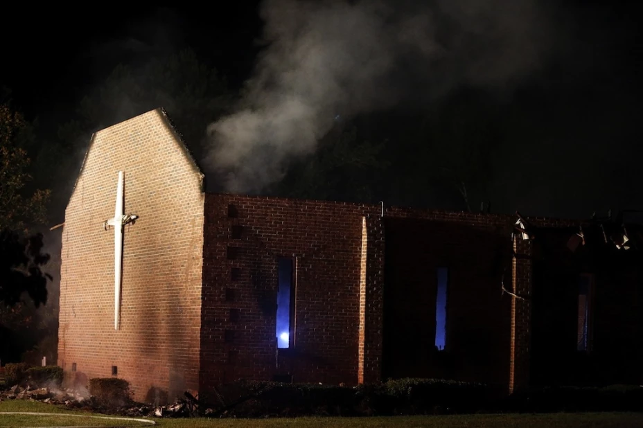 Incendios en iglesias