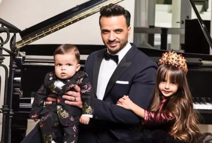 Así disfrutó Luis Fonsi el cumpleaños de sus hijos