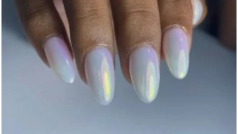 uñas rubber gel almendra