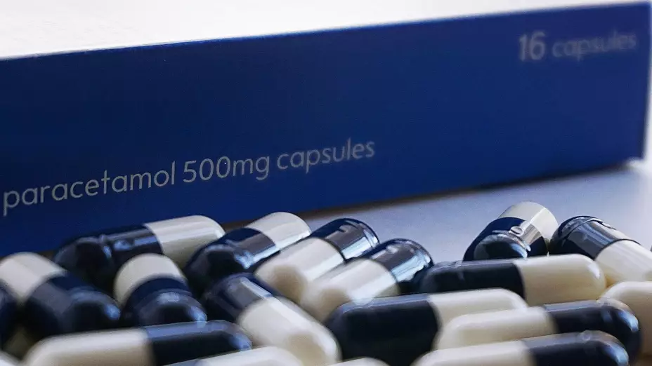 Muere niño de 5 años tras consumir paracetamol caducado en Cuba