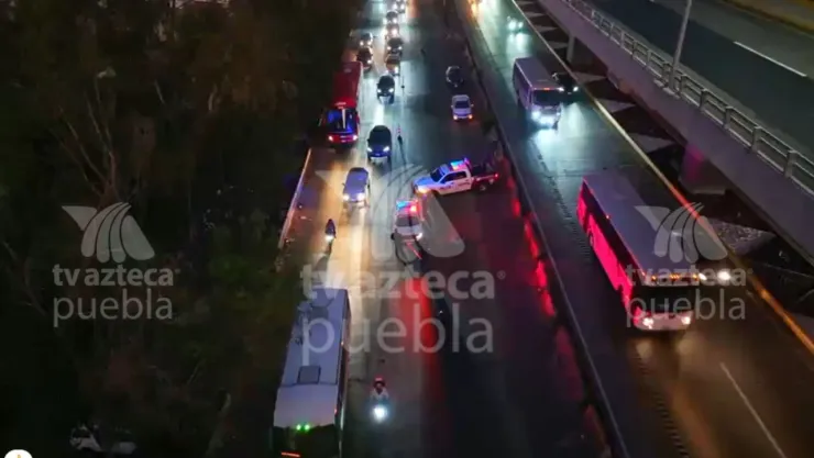 VIDEO: Así una persona murió atropellada sobre la autopista México-Puebla hoy; tráfico en San Felipe