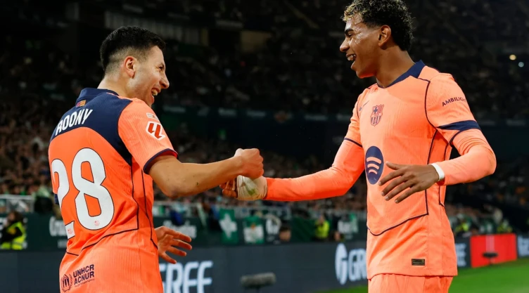 Estrella del FC Barcelona se rompe el ligamento cruzado y estará fuera al menos 6 meses