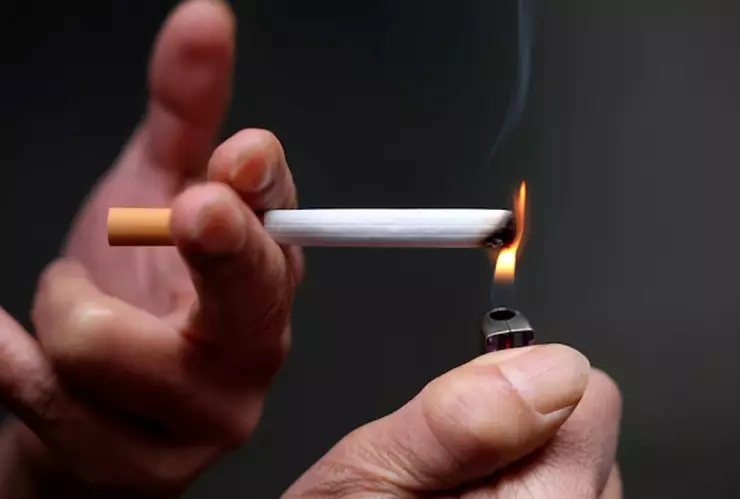 Coepris prohíbe exhibir cajetillas de cigarro en Baja California