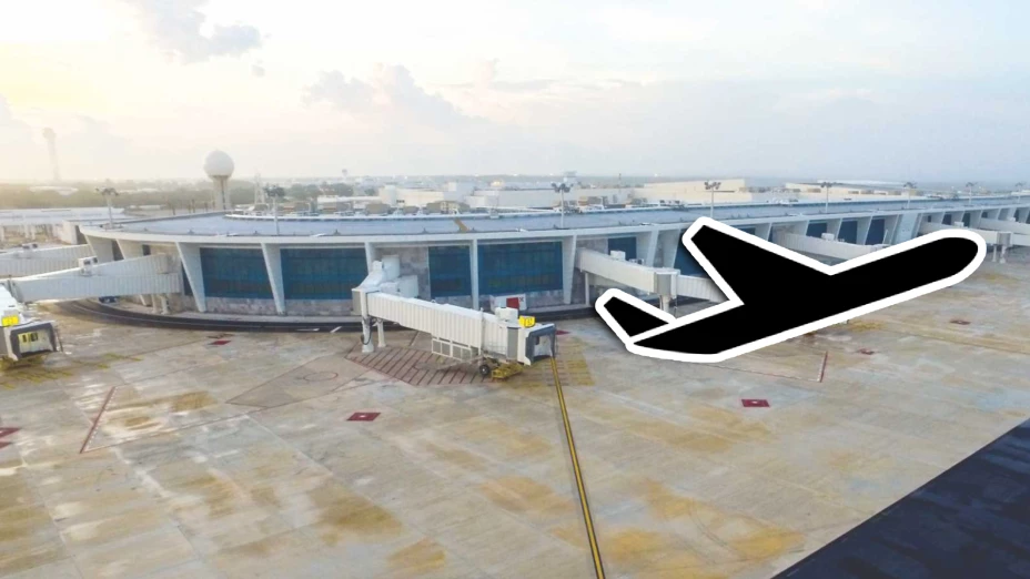 Estos son los vuelos programados en el aeropuerto de Cancún HOY 5 de octubre de 2025.jpg