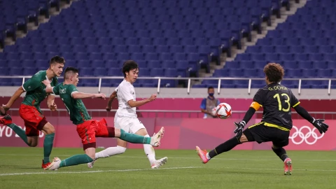 Guillermo Ochoa vs Japón