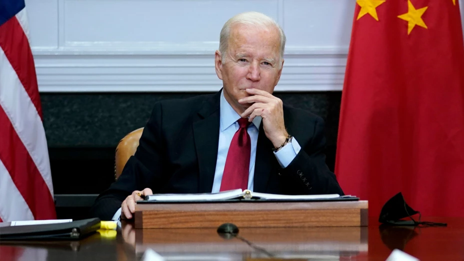 Joe Biden en reunión virtual.