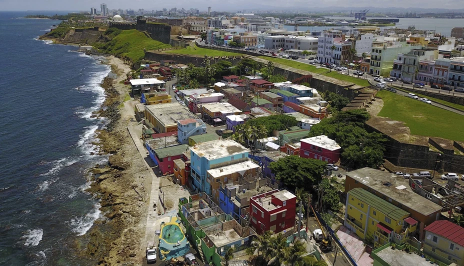 Turista va a concierto de Bad Bunny en Puerto Rico y es asesinado.jpg