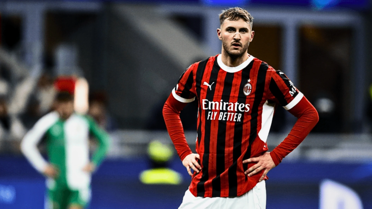 Santiago Gimenez será operado de su tobillo