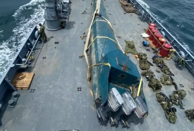 decomisan-semisumergible-colombia (1).jpg