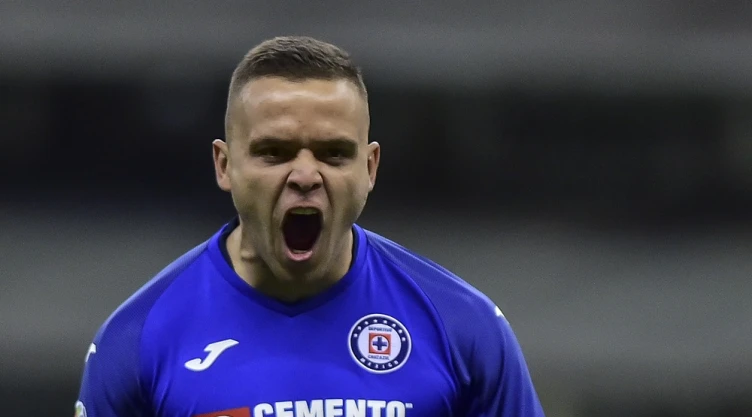 Cruz Azul vence al América en el Clásico Joven