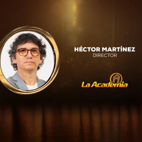Héctor Martínez regresa como director de La Academia 2024 y es un experimentado productor musical conocido por su gran trayectoria en el descubrimiento y formación de artistas. El nuevo director tiene una regla principal para esta nueva generación: “Que quieran ser artistas y no famosos”.