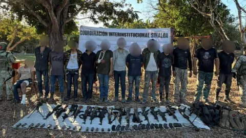 Detienen a 14 tras enfrentamiento en San Ignacio