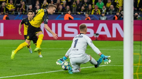 Borussia Dortmund v FC Barcelona: Group F - UEFA Champions League