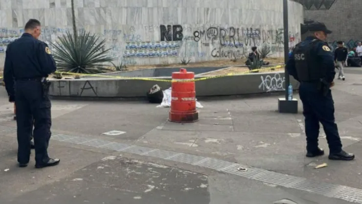 hombre-muere-glorieta-insurgentes-sentado-policias-tardan-llegar.jpg