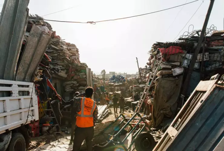 explota tanque de gas en camion de basura de villa allende.